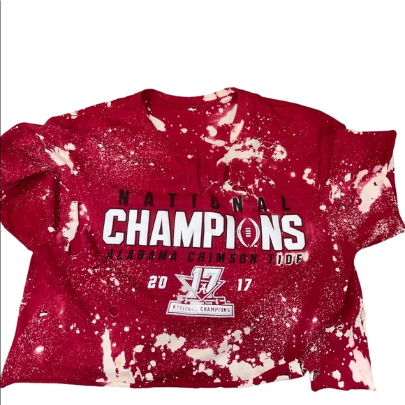 Tops - Alabama Distressed Red and White Gameday Crop Top